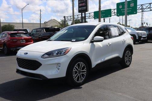 2022 Ford Escape SEL