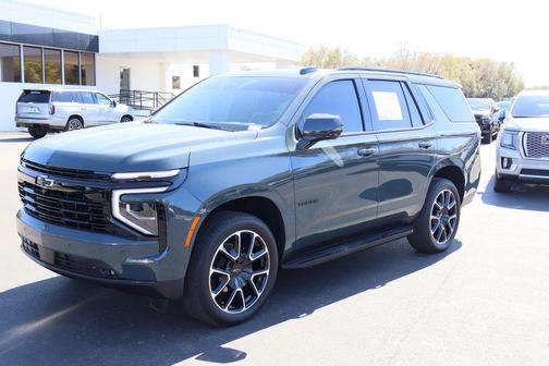 2025 Chevrolet Tahoe RST