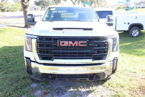 2024 GMC Sierra 2500 Pro