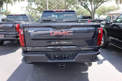 2025 GMC Sierra 2500 Denali