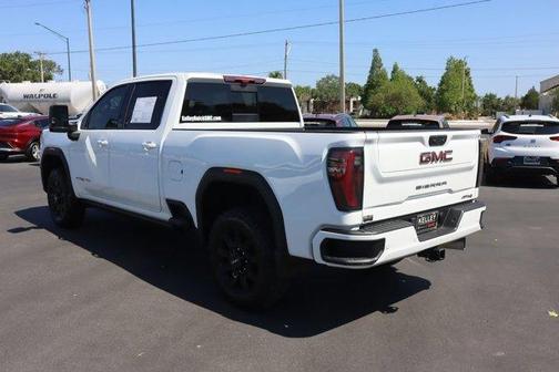 2024 GMC Sierra 2500 AT4