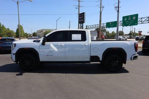 2024 GMC Sierra 2500 AT4