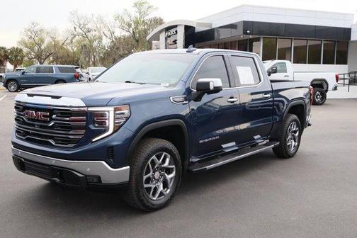 2022 GMC Sierra 1500 SLT