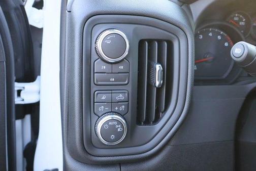 2026 GMC Sierra 2500 Pro