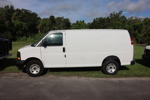 2025 GMC Savana 2500 Work Van