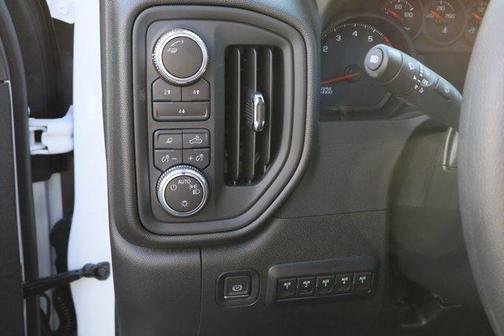 2025 GMC Sierra 2500 Pro