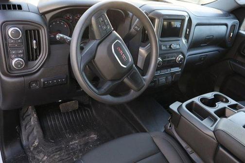 2025 GMC Sierra 2500 Pro