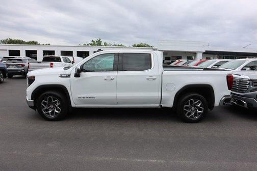 2025 GMC Sierra 1500 SLE