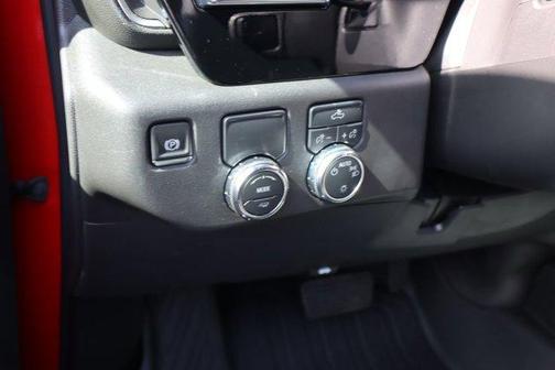 2025 GMC Sierra 1500 SLE