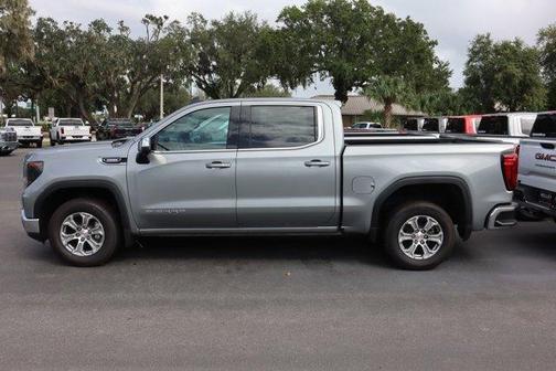 2025 GMC Sierra 1500 SLE