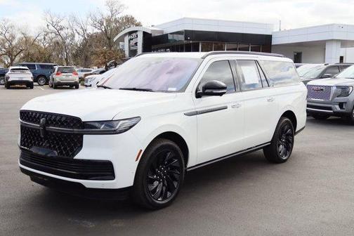 2025 Lincoln Navigator L Reserve