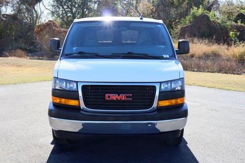 2022 GMC Savana 3500 LS