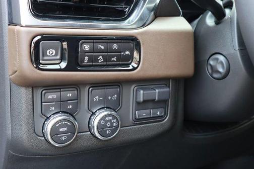 2025 GMC Yukon XL Denali Ultimate