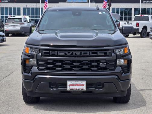 Black 2024 Chevrolet Silverado 1500 Custom