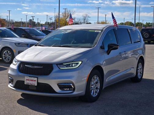 2026 Chrysler Pacifica L