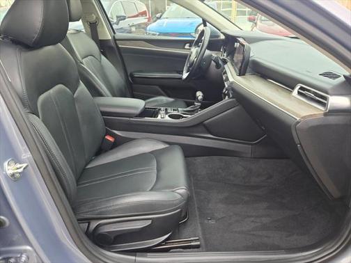 2023 Kia K5 EX