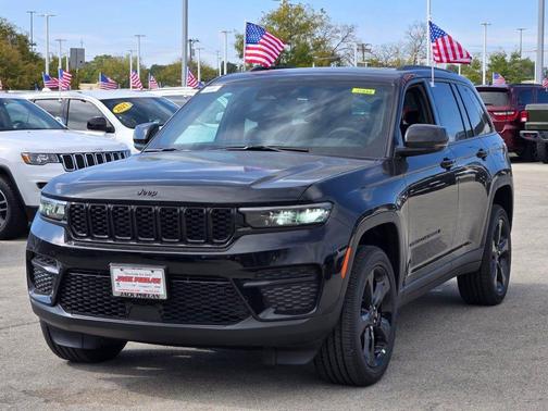 2025 Jeep Grand Cherokee Altitude