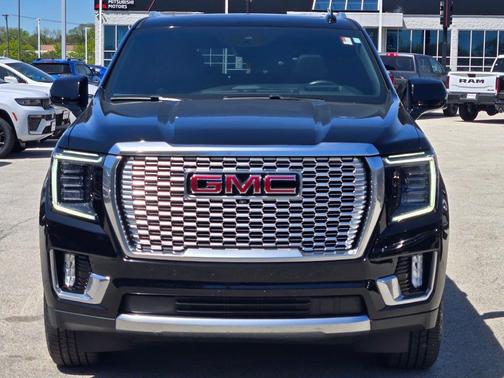 Onyx Black 2023 GMC Yukon Denali