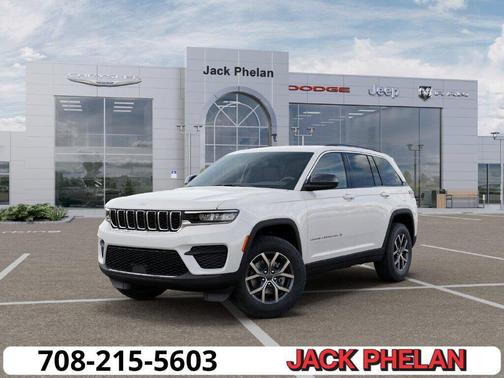 White 2027 Jeep Grand Cherokee Laredo