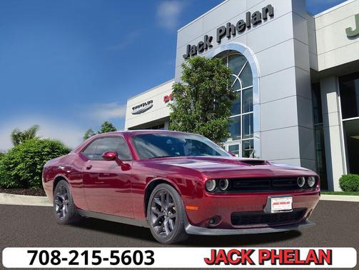 Octane Red Pearlcoat 2022 Dodge Challenger GT