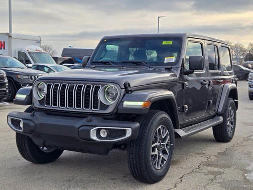 2026 Jeep Wrangler 4-Door Sahara 4x4