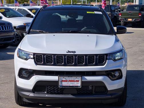 Bright White Clearcoat 2026 Jeep Compass Limited