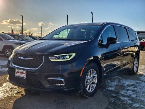 2025 Chrysler Pacifica L