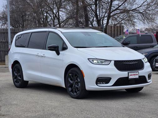 2026 Chrysler Pacifica Limited