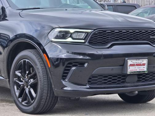 DB Black Crystal Clearcoat 2025 Dodge Durango GT Plus
