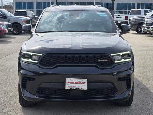 DB Black Crystal Clearcoat 2025 Dodge Durango GT Plus