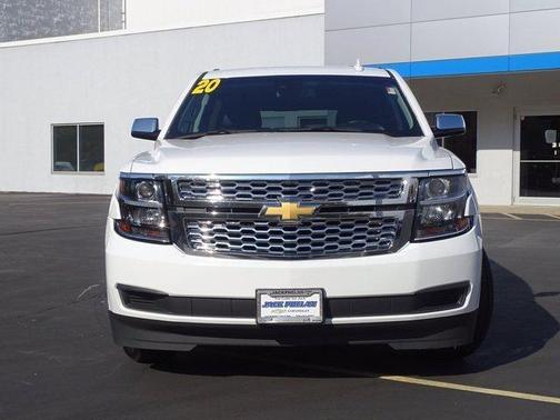 Photo 4 of 43 of 2020 Chevrolet Suburban LT