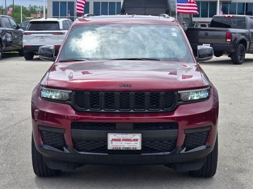 Velvet Red Pearlcoat 2023 Jeep Grand Cherokee L Altitude