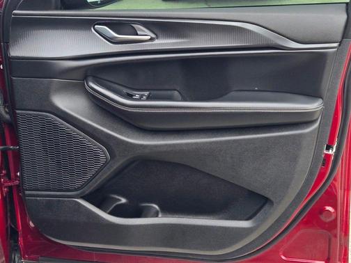 Velvet Red Pearlcoat 2023 Jeep Grand Cherokee L Altitude
