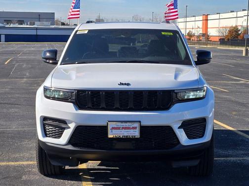 2025 Jeep Grand Cherokee Altitude
