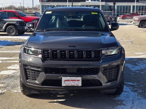 2026 Jeep Grand Cherokee Altitude