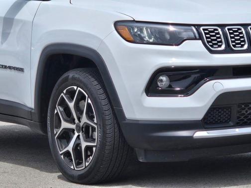Bright White Clearcoat 2026 Jeep Compass Limited