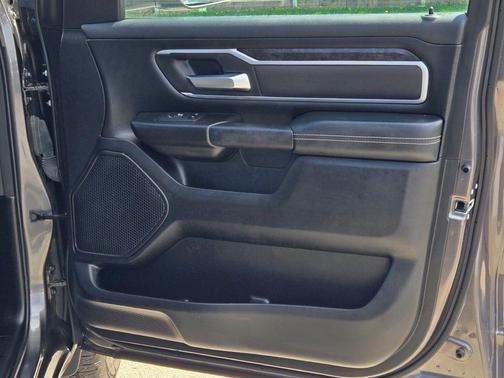 Granite Crystal Metallic Clearcoat 2023 RAM 1500 Big Horn/Lone Star