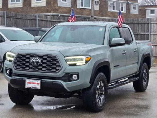 2022 Toyota Tacoma TRD Off Road