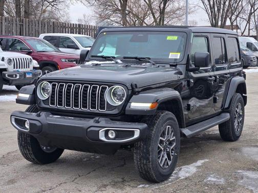 2026 Jeep Wrangler 4-Door Sahara 4x4