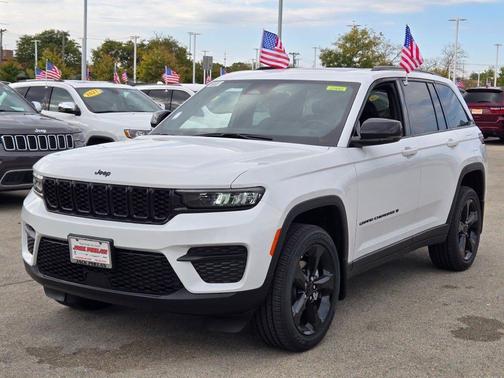 2025 Jeep Grand Cherokee Altitude