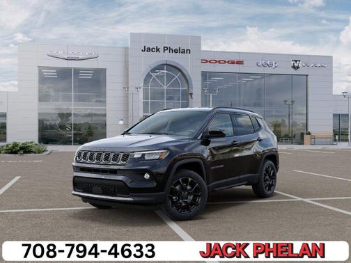 Diamond Black Crystal Pearlcoat 2026 Jeep Compass Latitude