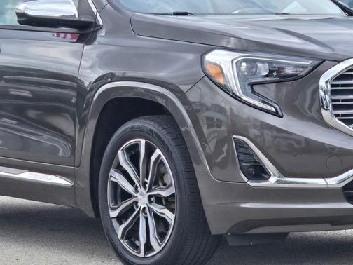 Quartz Metallic 2019 GMC Terrain Denali