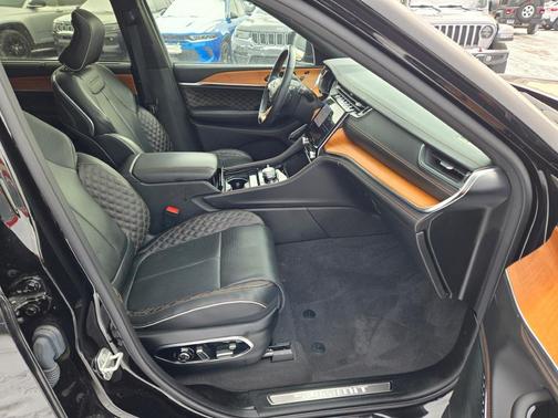 2021 Jeep Grand Cherokee L Summit Reserve