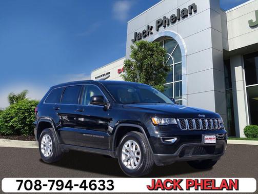 2022 Jeep Grand Cherokee Laredo