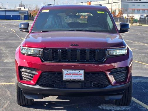 2025 Jeep Grand Cherokee Altitude