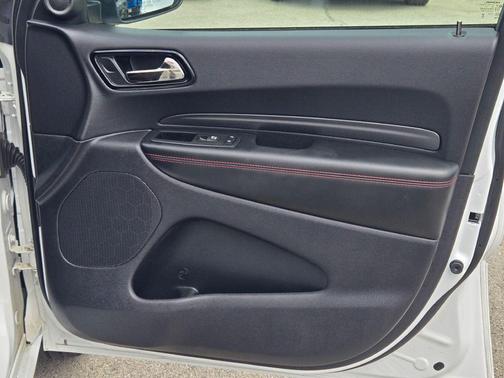 White Knuckle Clearcoat 2025 Dodge Durango GT Plus