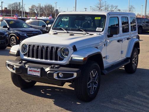 2026 Jeep Wrangler 4-Door Sahara 4x4