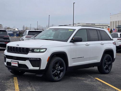 Bright White Clearcoat 2026 Jeep Grand Cherokee Limited