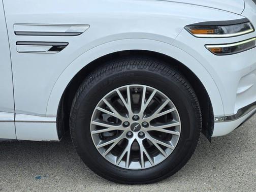 Alta White 2024 Genesis GV80 2.5T
