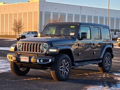 2026 Jeep Wrangler 4-Door Sahara 4x4